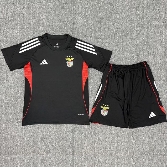 25-26 Benfca Black Kids Training