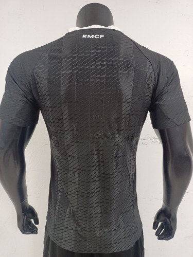 2026 Real Madrid goalkeeper jersey