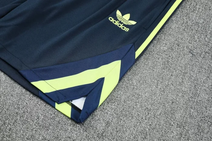 25-26 JUV Royal blue Training Short Suit