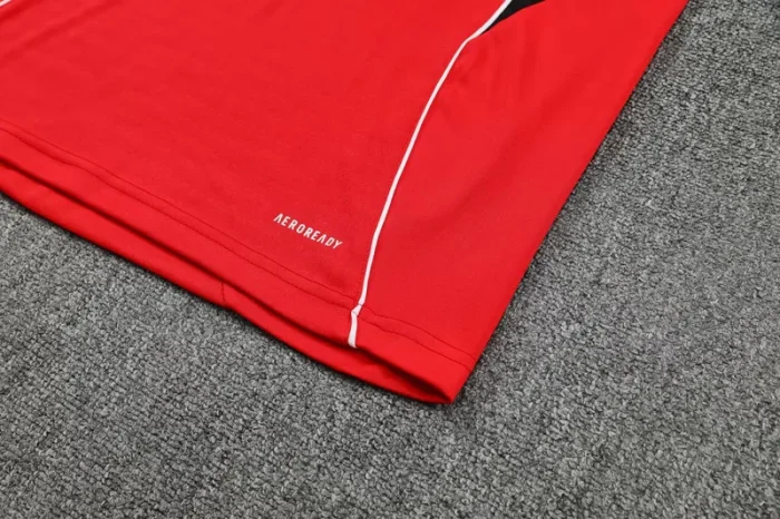 25-26 Man Utd Red Half Pull Tracksuit (半拉链)