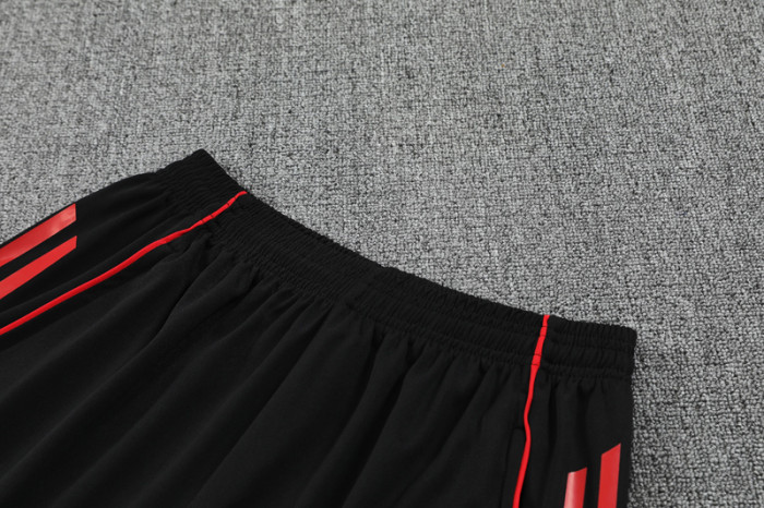 2025-26 Man Utd White Training Short Suit