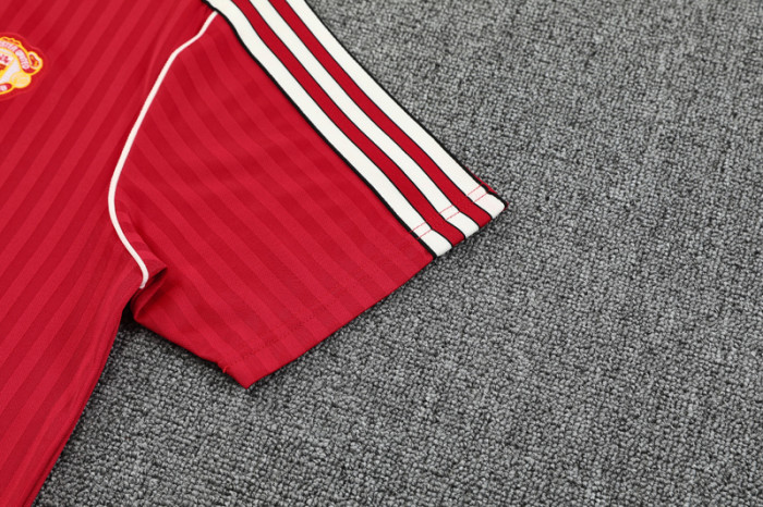 2025-26 Man Utd Red Training Short Suit