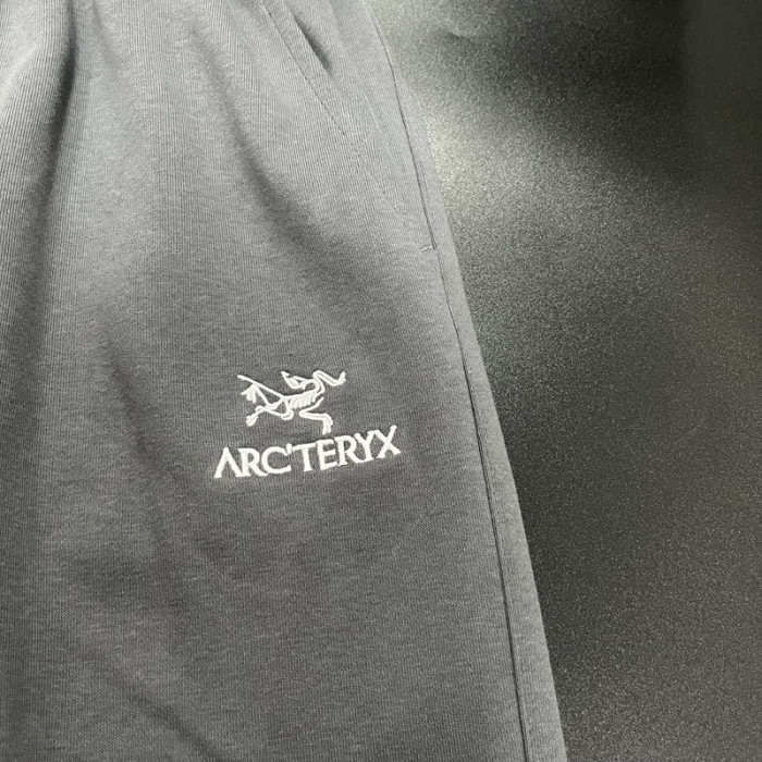 W4纯棉卫裤 ARC-TERYX Grey Top Quality Sweatpants (Have Pocket)