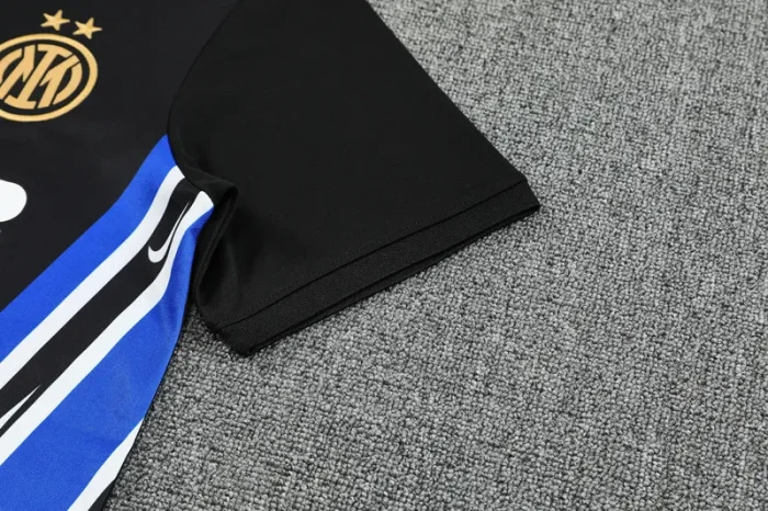 25-26 INT Black Training Short Suit
