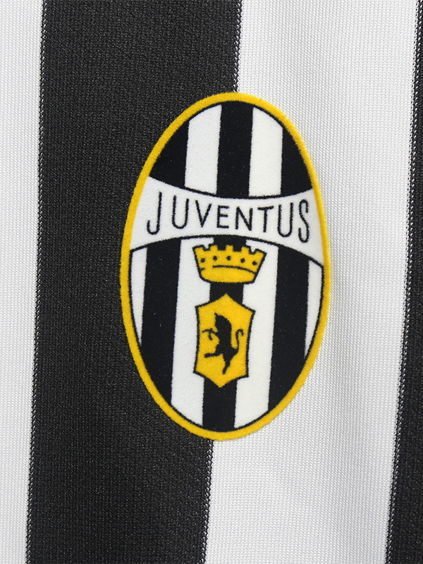 24-25 JUV Black White Special Retro Edition Player Version Soccer Jersey