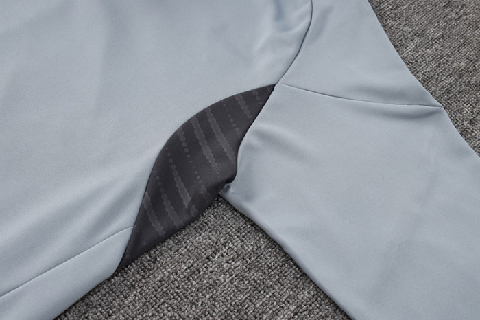 2025 AD Grey Half Pull Tracksuit (半拉链)