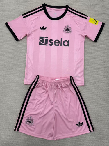2025-26 Newcastle Pink Goalkeeper Kids Soccer Jersey