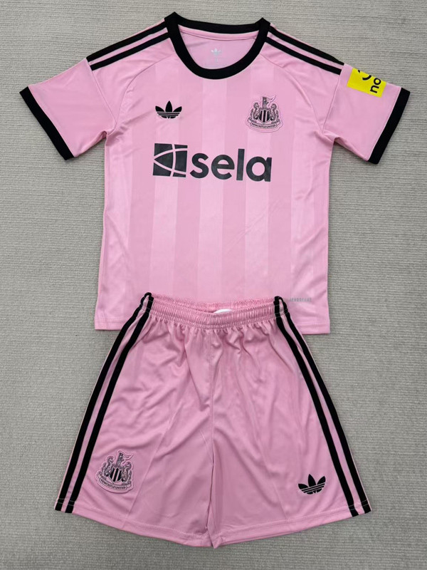 2025-26 Newcastle Pink Goalkeeper Kids Soccer Jersey