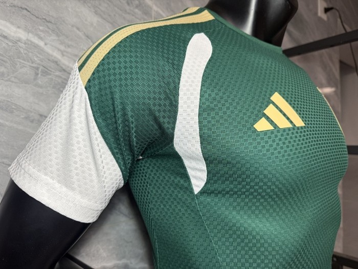 2026 player version Italy green training jersey