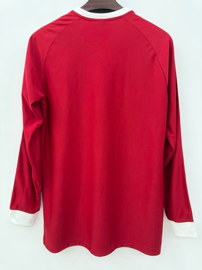 2026-27 Manchester United long-sleeved Red Soccer Jersey