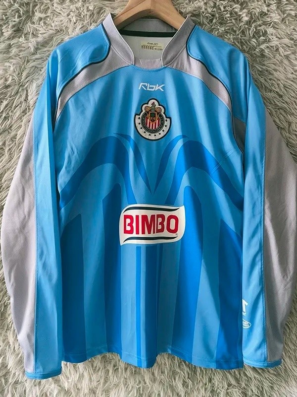 2006-2007 Chivas Blue Goalkeeper Long Retro Soccer Jersey