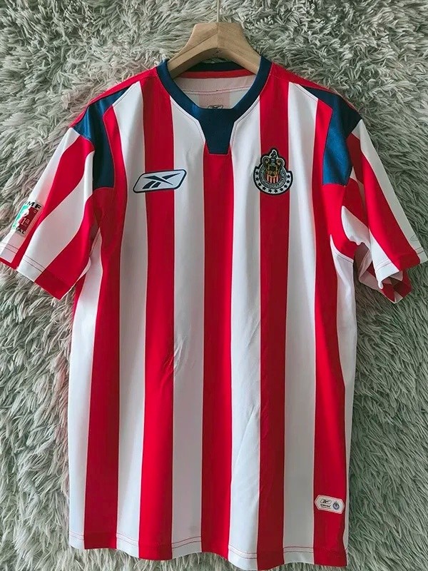 2004-05 Chivas Home Retro Soccer Jersey