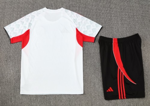 2025-26 Manchester United White Training Short Suit