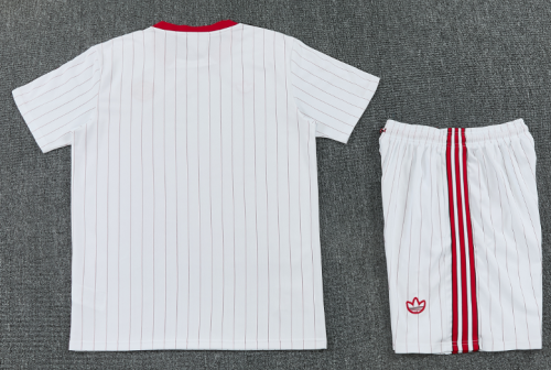 2026-27 Manchester United White Training Short Suit