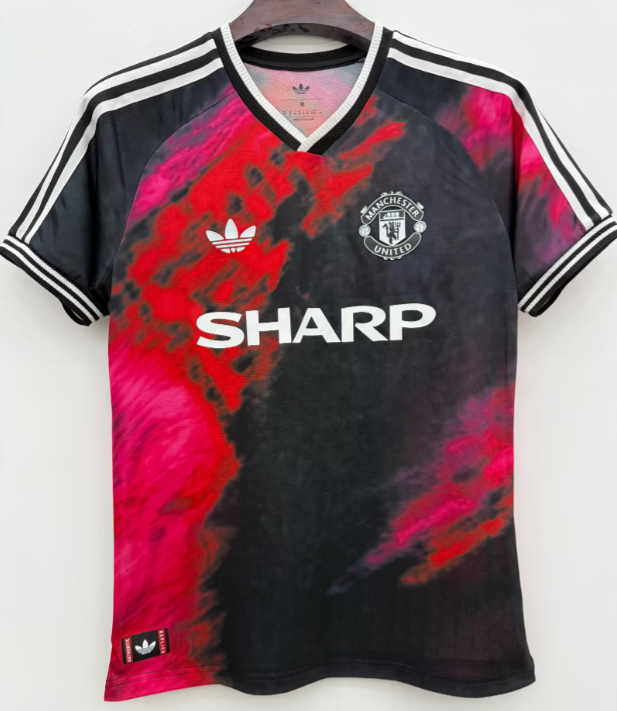 2024-25 Manchester United Retro Commemorative Edition Soccer Jersey