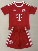 2025-26 Bayern Red Goalkeeper Kids Soccer Jersey