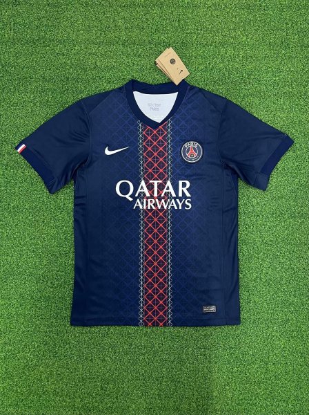 25-26 Paris Saint Germain home jersey