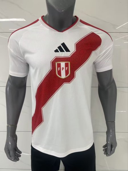 2026 Peru home jersey