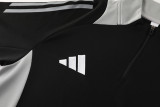 2024 AD Black Half Pull Tracksuit #AB07 (半拉链)