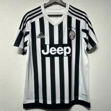 2015-2016 JUV Home Retro Soccer Jersey