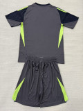 25-26 Man Utd Black GoalKeeper Kids Soccer Jersey (绿标)