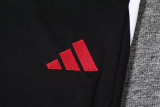 25-26 Man Utd Black Polo Tracksuit