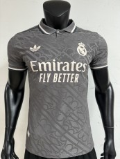 Player version 24/25 Real Madrid 3