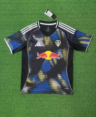 25-26 Leeds United away kit
