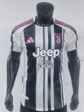 2026 Juventus home jersey