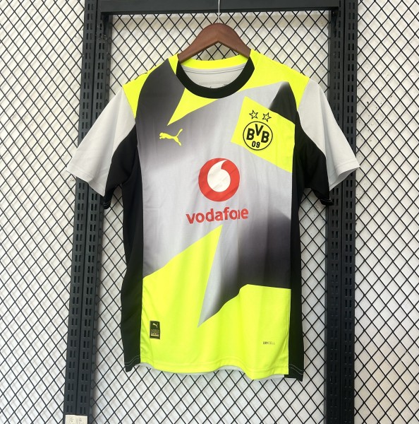 25-26 Dortmund away jersey