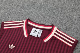2025-26 Bayern Red Tank top and shorts suit