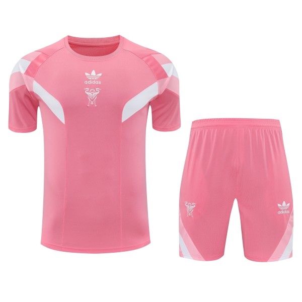 24-25 Manchester United pink training set with white accents