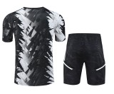 Juventus 2022/23 Training Kit - Short Sleeve Jersey & Shorts