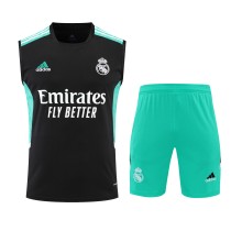 Real Madrid Pre-Match Training Kit 2022-23