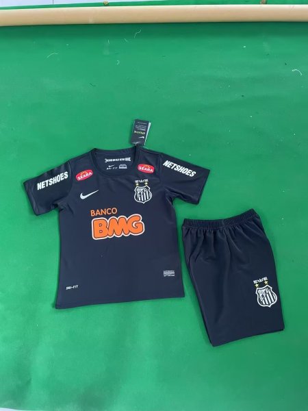11 Santos FC Away Retro Kids' Kit
