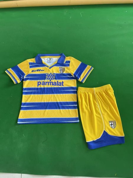 95/96 Parma AC Home Retro Kids' Kit