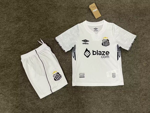 2024/25 Santos FC Umbro Away/Special Edition Kids Kit (White/Black)