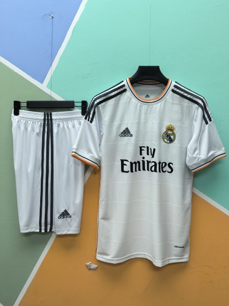 2013/14 Real Madrid Home Short Sleeve Kit