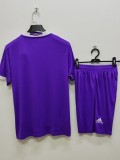 2016/17 Real Madrid Goalkeeper Short Sleeve Kit