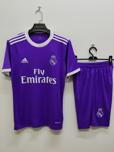 2016/17 Real Madrid Goalkeeper Short Sleeve Kit