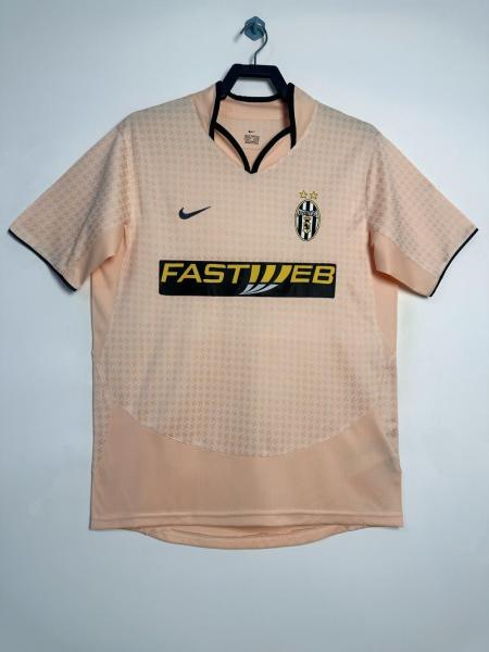 2003/04 Juventus FC Away Kit