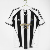 2005-06 Newcastle United  Home Black and White  Retro soccer  Jersey
