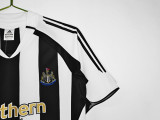 2005-06 Newcastle United  Home Black and White  Retro soccer  Jersey