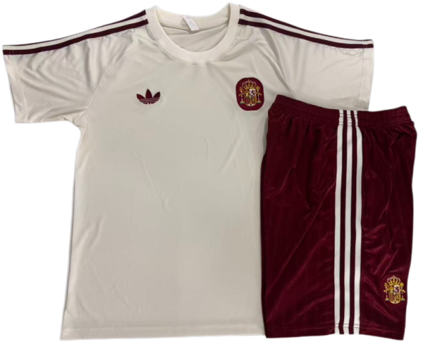 2026-27 Spain beige training Short suit J26040#