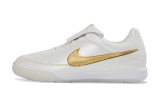 N White Flat Soccer Shoes 037