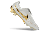 N White Nail Soccer Shoes 032
