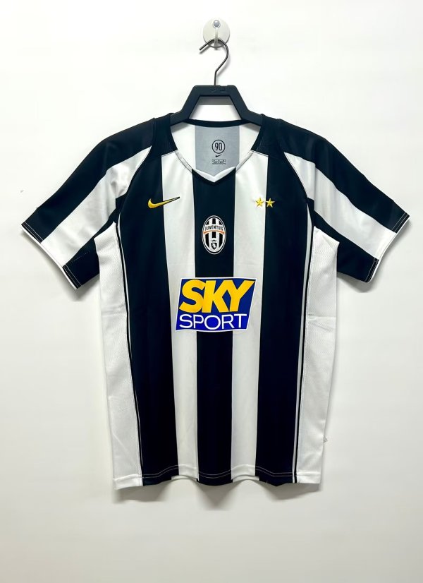 2004-2005 JUV Home Retro Soccer Jersey