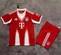 25-26 Bayern Home Adult Suit