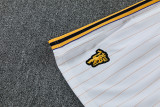 26-27 Man Utd High Quality Tank Top And Shorts Suit