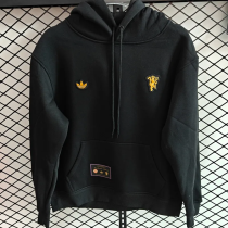 25-26 Man Utd Black Hoody 黑色(加绒) 25-26 Man Utd Black Hoody 黑色(加绒)